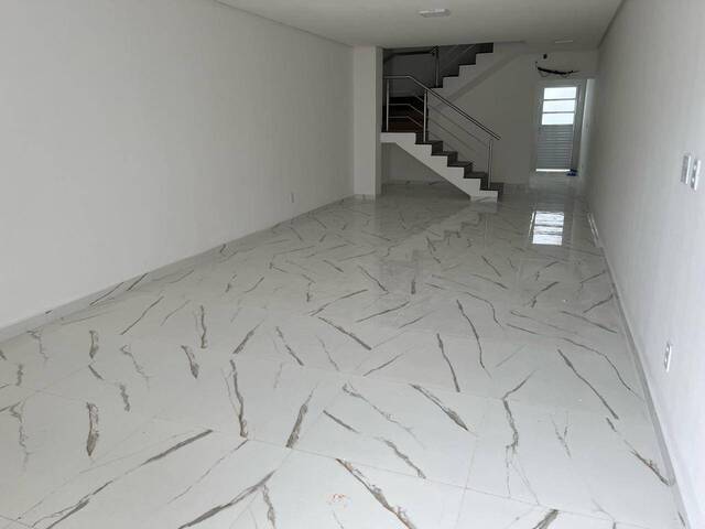 #047 - Casa para Locação em Manaus - AM - 2